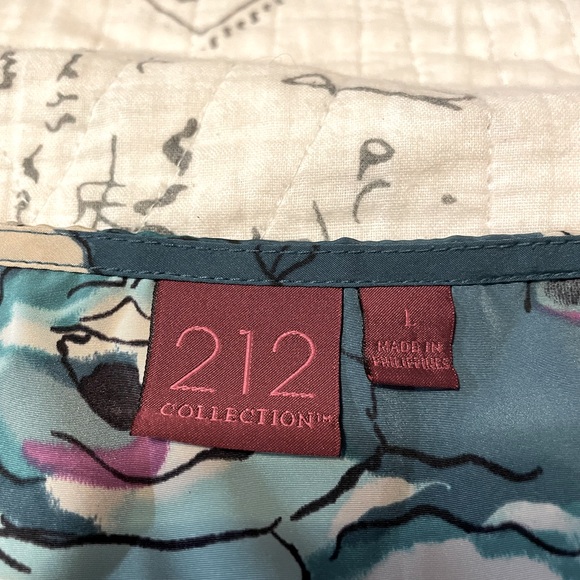 212 Collection floral print drape neck blouse size L - Picture 3 of 3